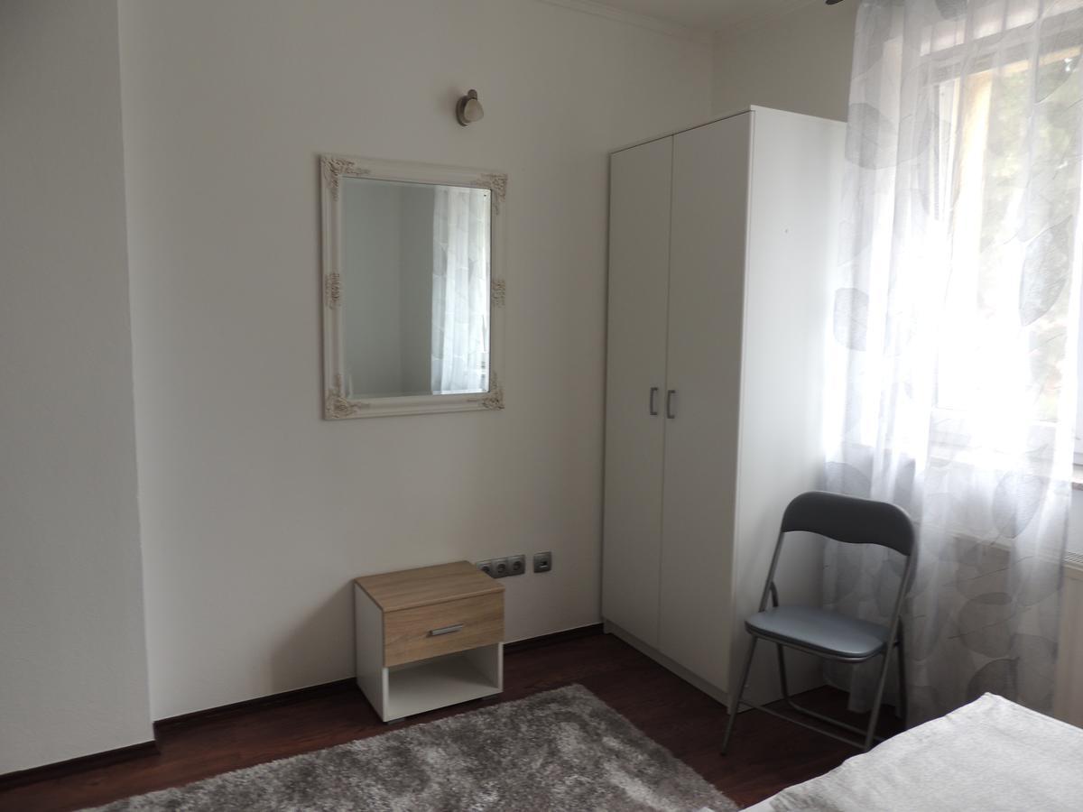 Roses Apartment บีฮัช ภายนอก รูปภาพ